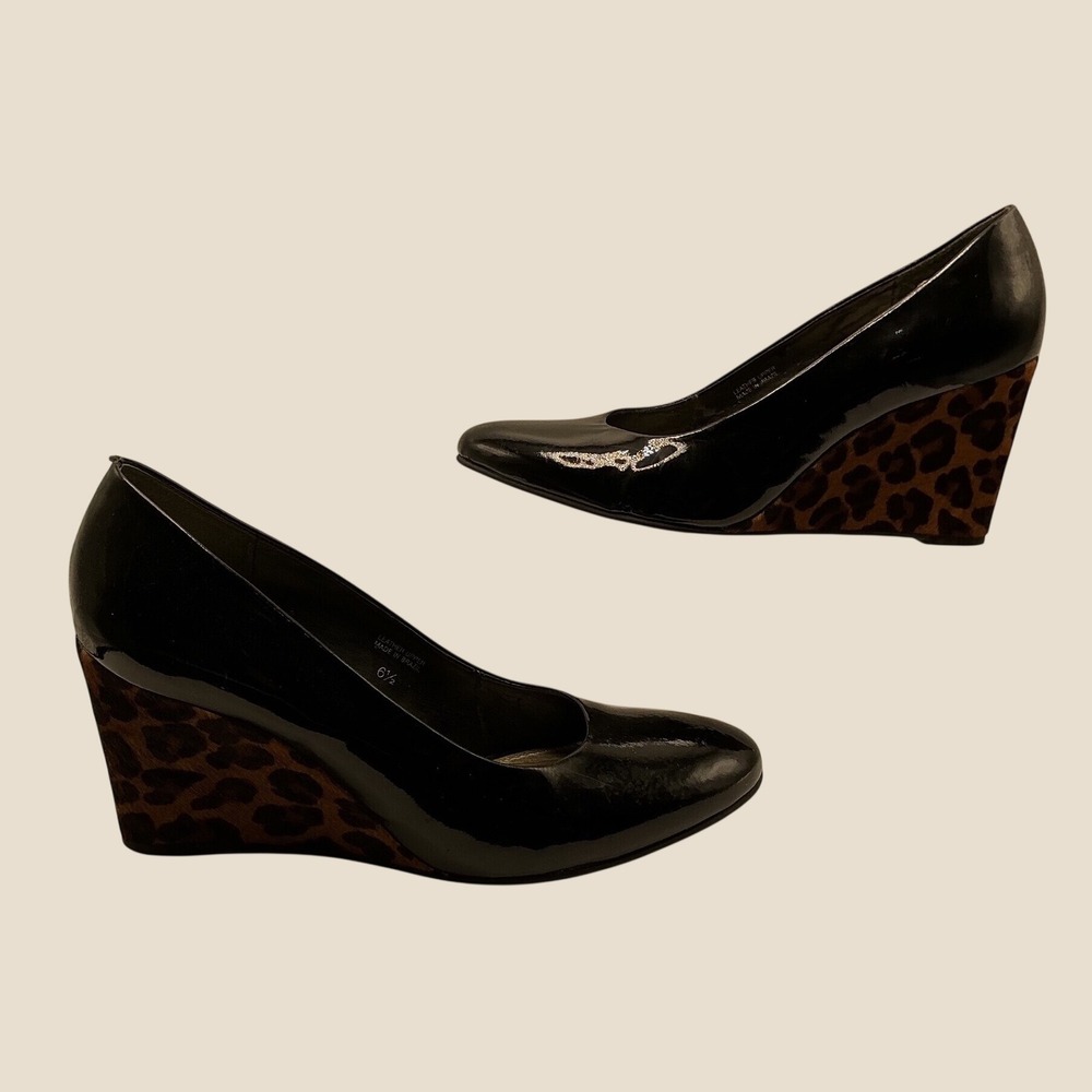 Diego di Lucca Black Patent Leather Leopard Calf Hair Wedge Pumps 6.5